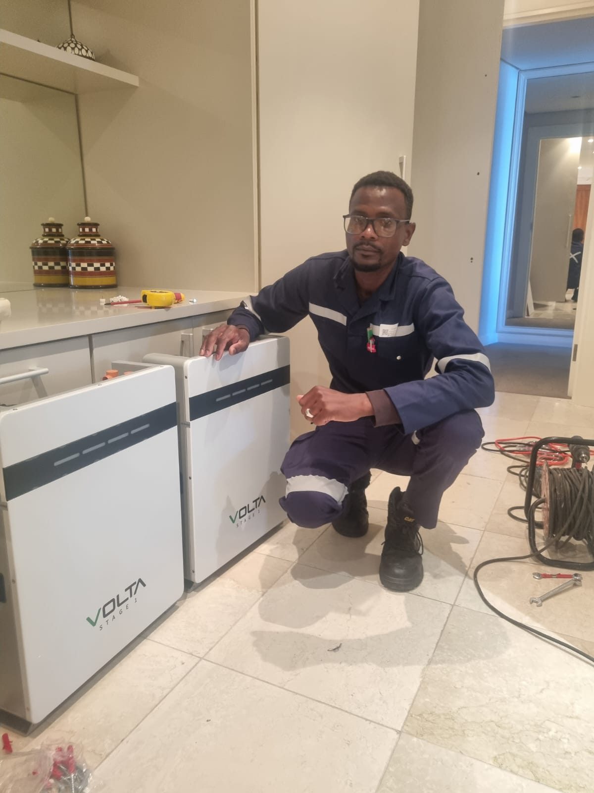 Kays Electrical electrician completing a lithium battery backup installation